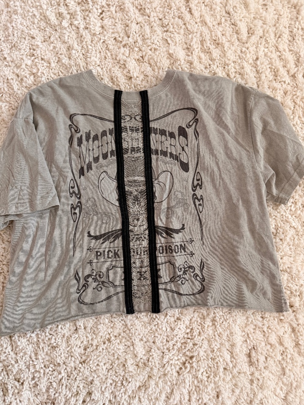 Goodie Two Sleeves crop beaded western top med